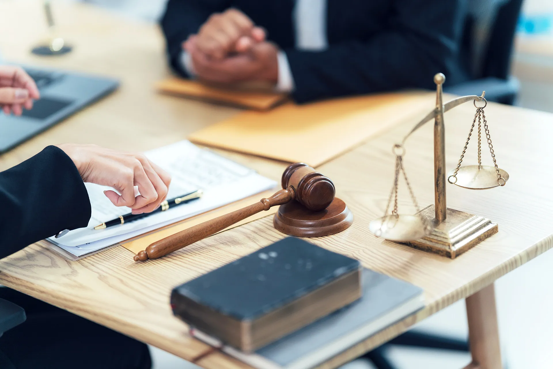 弁護士　毛利優樹